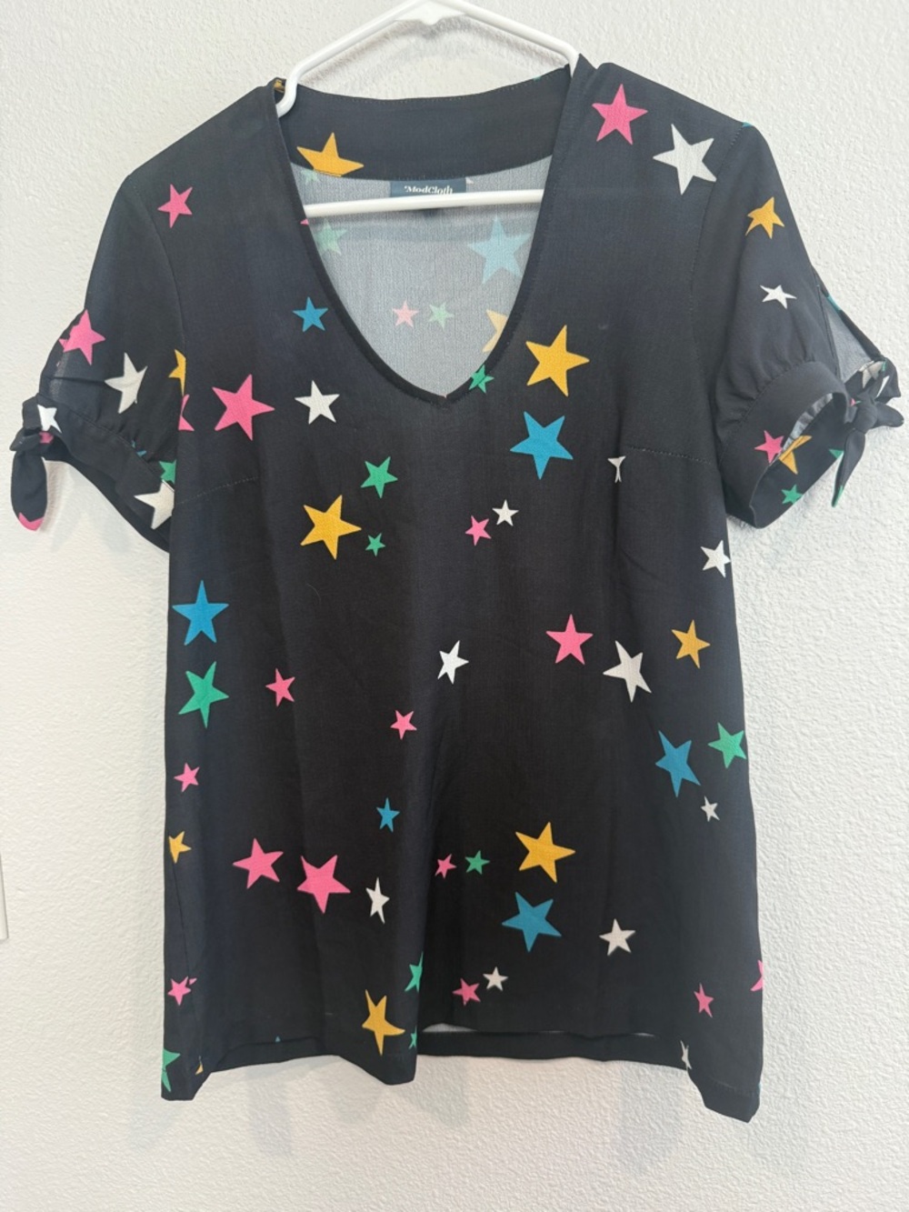ModCloth Black Star Multicolor Print Tie Sleeve Blouse V-neck  Celestial Small
